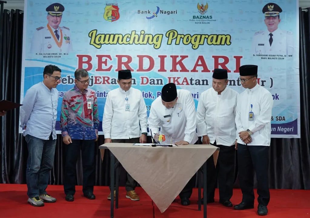 Program Berdikari dilaunching Wali Kota Solok Zul Elfian Umar di Hotel Solok Primier - Pandan Ujung, Jumat (11/08/23)